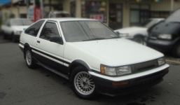 Trộm xe bất thành, bị chủ xe cho no đòn