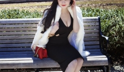 Ngọc Trinh hở bạo đi thăm quan nhà Trắng cùng Vũ Khắc Tiệp