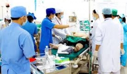 Nỗi niềm không biết ngỏ cùng ai của bác sĩ tuyến huyện