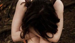 Vụ thầy cưỡng dâm học sinh trong toilet: Thầy còn đổi điểm, gạ tình