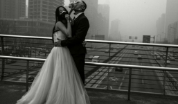 Chùm ảnh: Cô dâu, chú rể đeo mặt nạ chống độc chụp ảnh cưới 