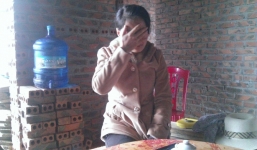 Vào nhà chém phụ nữ trọng thương theo 'đơn đặt hàng'