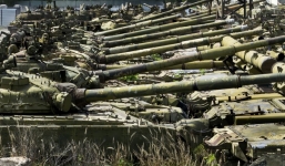 Phát hiện “nghĩa địa xe tăng” khổng lồ của Nga bị bỏ rơi tại Ukraine