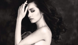 Trúc Diễm lộ ảnh nude táo bạo