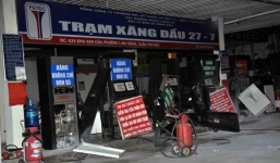 Trạm xăng dầu phát nổ, người dân hoảng loạn bỏ chạy