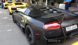 Thiếu gia nghìn tỉ mang dàn siêu xe ra phố phơi nắng