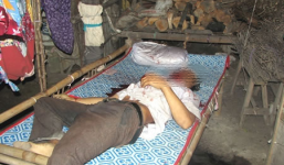 Bắt quả tang, chồng chém chết tình địch ngay tại giường