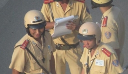 Nợ tiền bài bạc nên làm liều