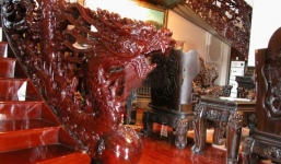 Nội thất gỗ tiền tỉ trong lâu đài của đại gia Hải Phòng