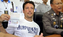 Máy bay mất tích: Hành khách dùng hộ chiếu ăn cắp có 'gương mặt châu Á'