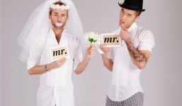 Tình yêu ngọt ngào của đôi đồng tính nam nổi tiếng