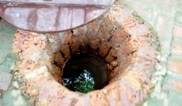 Giếng 'thần' chữa bệnh mất sữa của phụ nữ mới sinh