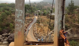 Kiến nghị khởi tố vụ án sập cầu treo Chu Va 6