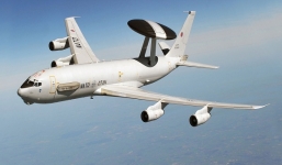 Ukaine kêu cứu, NATO điều máy bay do thám đến biên giới Ukraine