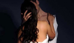 Tôi và chị vợ vẫn lén lút gặp nhau ngày một nhiều hơn