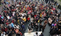 Phẫn nộ trường học cho trẻ mẫu giáo uống thuốc lạ