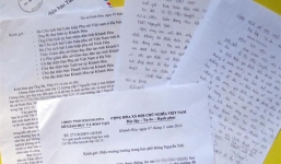 Nữ sinh lớp 12 suýt không được học vì có thai 