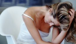 Những dấu hiệu đỏ cảnh báo bạn bị ung thư cổ tử cung