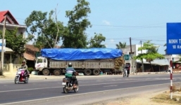 Sau nữ sinh bị rạch mông, đến nam sinh bị rạch tay giữa ban ngày