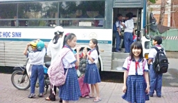 Ông hiệu trưởng lộng quyền     