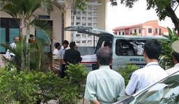 Giám đốc người Hàn Quốc chết tại phòng làm việc