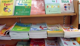 Người ngoại quốc 'phát ngán' sách giáo khoa Việt Nam