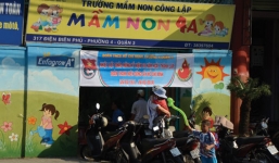 Bé 2 tuổi sáng đi học lành lặn, chiều về… gãy xương đòn