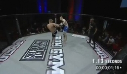 Kỷ lục làng võ MMA: 1 giây hạ gục đối thủ
