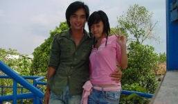 Ảnh quá khứ gày gò, đen đúa của hot girl Midu