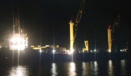 Tàu ngầm Kilo TP.HCM về đến vịnh Cam Ranh