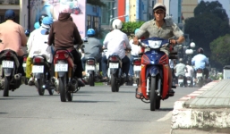 Đi ngược chiều tại đường 2 chiều có bị phạt?