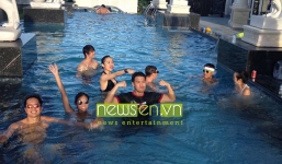 'Đột nhập' những buổi tiệc của vợ chồng Hà Tăng và bạn bè tại biệt thự riêng