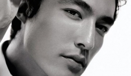 Dáng lông mày 'tố' dung nhan bạn đời