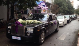 Rước dâu bằng Rolls-Royce Phantom chục  tỉ đồng ở Thái Bình