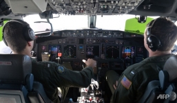 Hải quân Mỹ triển khai định vị hộp đen của máy bay mất tích