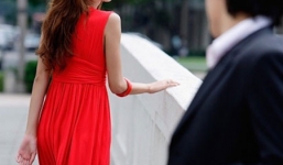 Hàng xóm lẳng lơ, chồng chết mê chết mệt