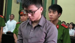 Vừa đi du lịch nước ngoài về bị bạn trai đâm chết