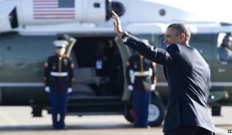 Mật vụ của Tổng thống Obama say khướt, gục ở hành lang khi làm nhiệm vụ