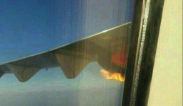 Máy bay Malaysia hạ cánh khẩn cấp do cháy động cơ