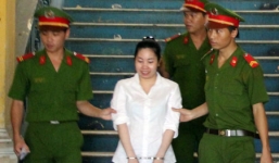 Giết chồng ngay tại phòng ngủ vì dám mang vợ bé về nhà