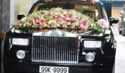 Hà Nội: Phát sốt xe dâu Rolls-Royce biển toàn số 9
