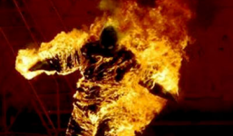 Nghi vấn anh tâm thần đốt nhà khiến 2 người chết cháy