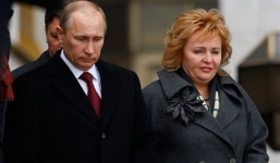 Tổng thống Nga Putin hoàn tất thủ tục ly hôn