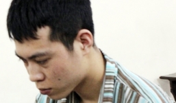 Bị từ chối yêu, rút dao đâm bạn gái