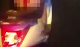 Cô gái Kiên Giang lại lộ trọn vòng 3 vì vừa đi vừa tốc váy