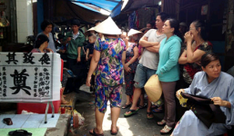 Kẻ điên cuồng giết mẹ, chém anh trai nghi bị tâm thần