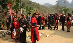 Nghi lễ mắng tội tổ tiên có một không hai ở Việt Nam