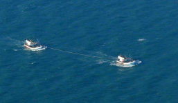 Ngư dân hỗn chiến trên biển, 3 người trọng thương