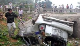 Ly kỳ vụ 3 tên cướp đẩy lái xe taxi xuống vực