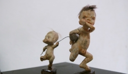 120 triệu đồng một con búp bê gỗ 20 cm